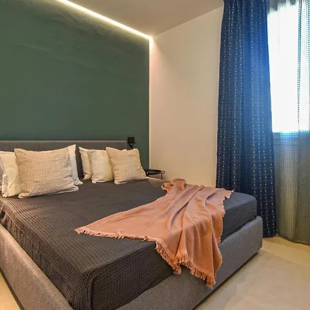 Nice Apartment In Trappeto With House Sea View Trappeto